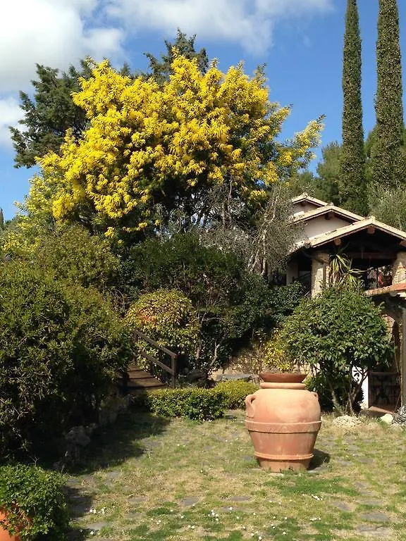 Bagno Santo Residence Saturnia 3*,